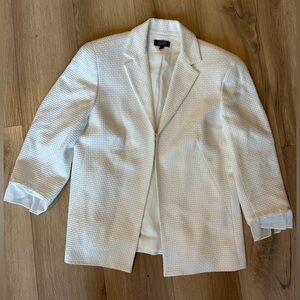 Juliana white textured blazer size 6